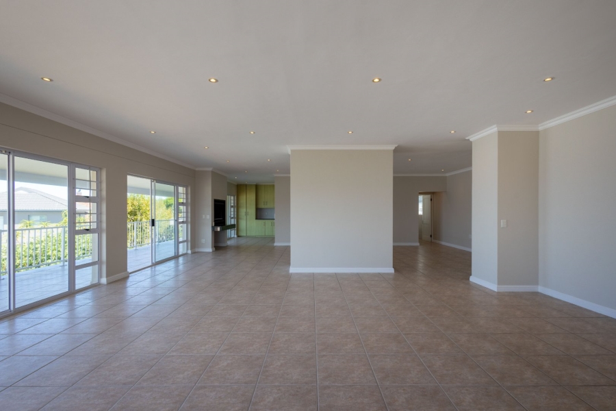 6 Bedroom Property for Sale in Cutty Sark Western Cape